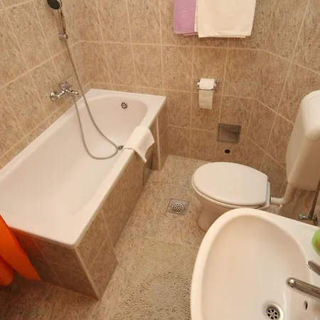 With A Parking Space Cavtat, Dubrovnik - 8965 *